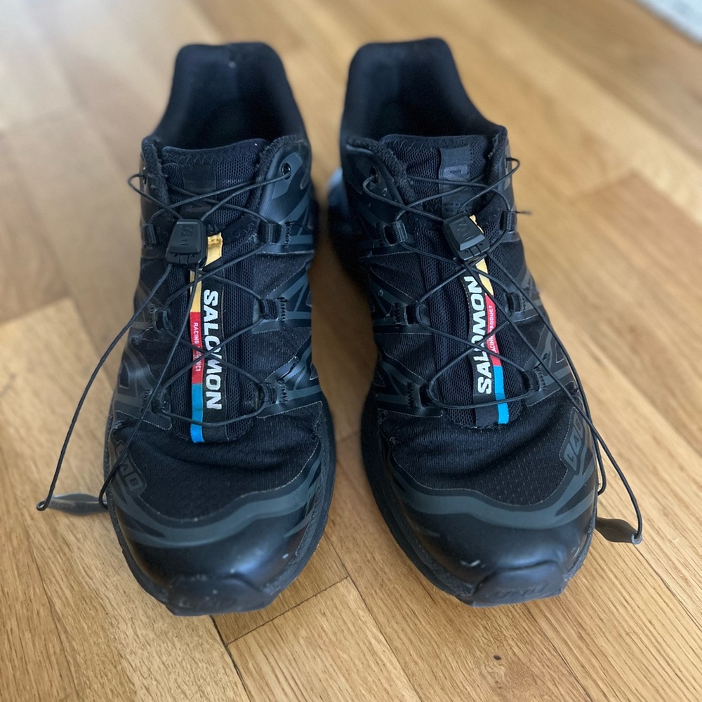 Salomon unisex Black Trail Running Shoes
